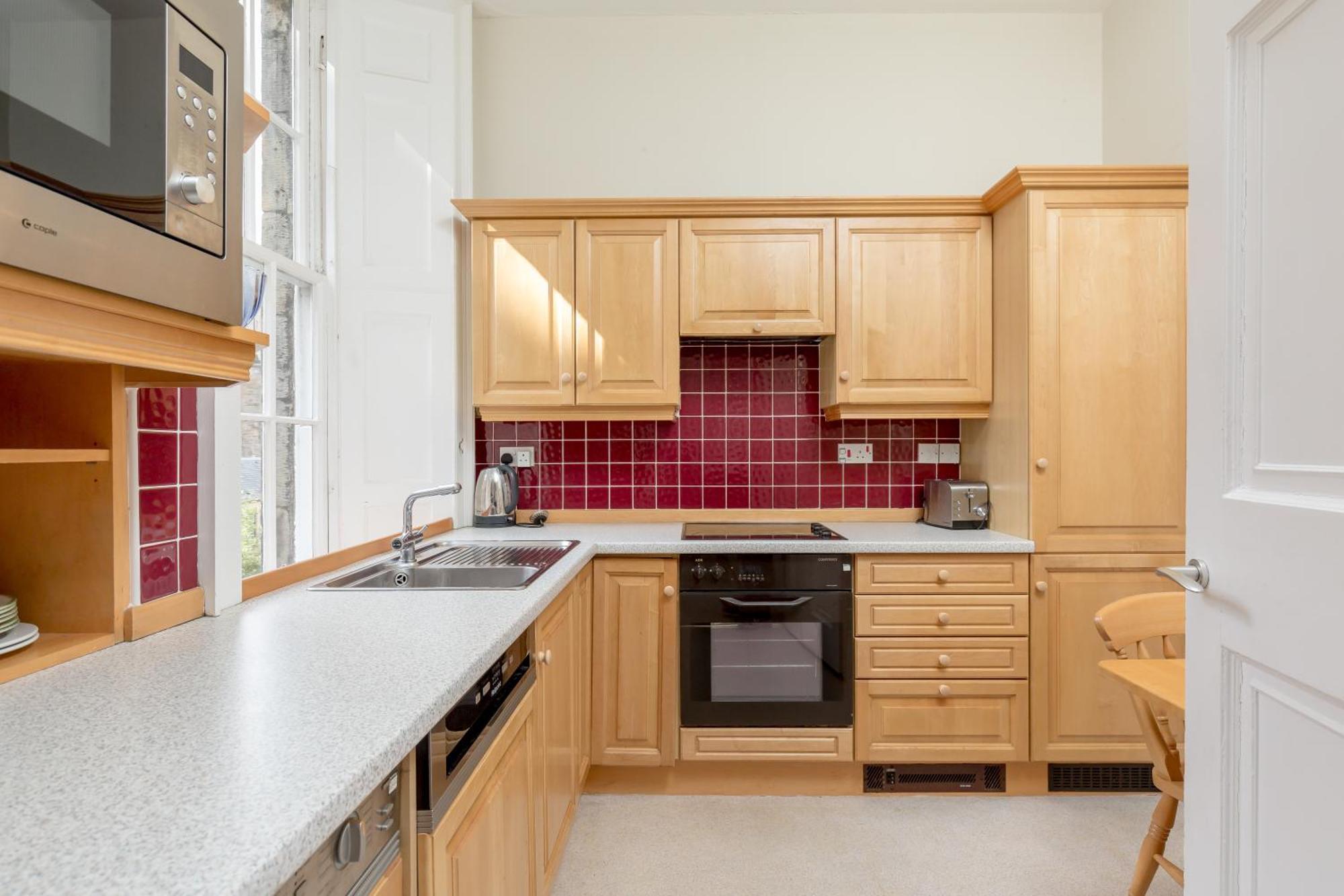 Light And Spacious 2 Bedroom Flat In Heart Of 爱丁堡 外观 照片